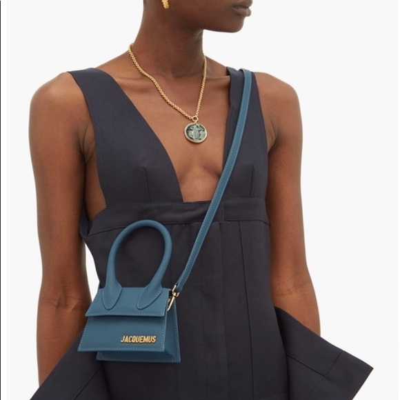 JACQUEMUS le chiquito - Picture 2 of 8